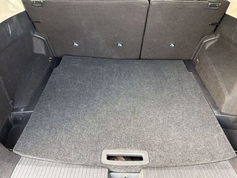 Used 2026 Nissan Rogue SV FWD image 21