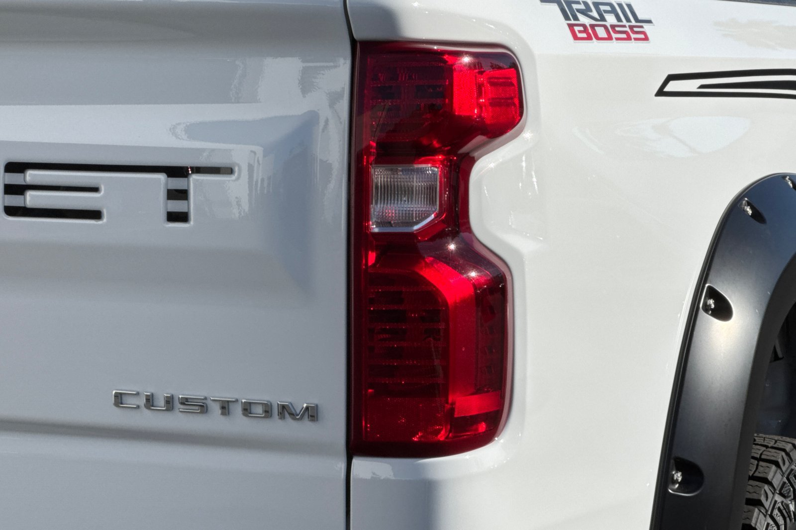 Used 2024 Chevrolet Silverado 1500 Custom Trail Boss AWD/4WD image 45