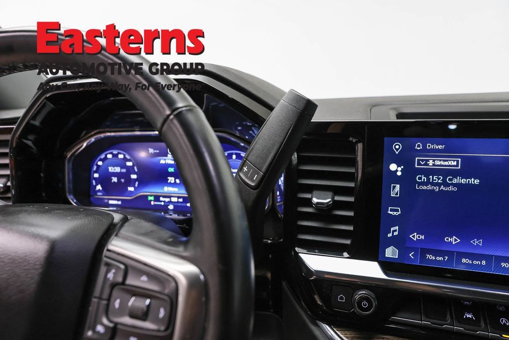 Used 2023 Chevrolet Silverado 1500 LT AWD/4WD image 15