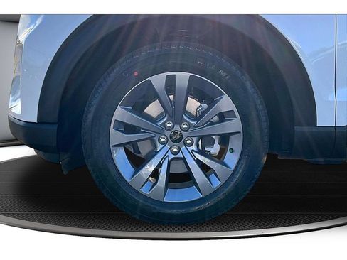 New 2026 Ford Explorer Active w/ Active Comfort Package AWD/4WD image 15