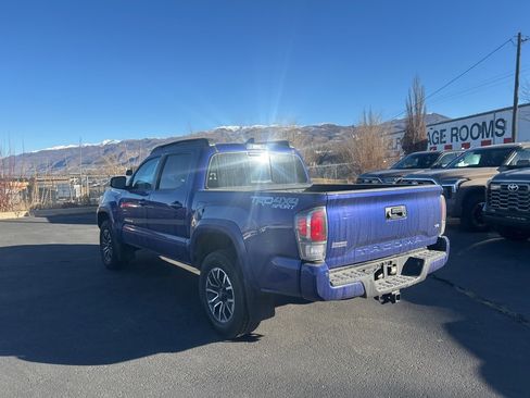 Used 2023 Toyota Tacoma TRD Sport image 6