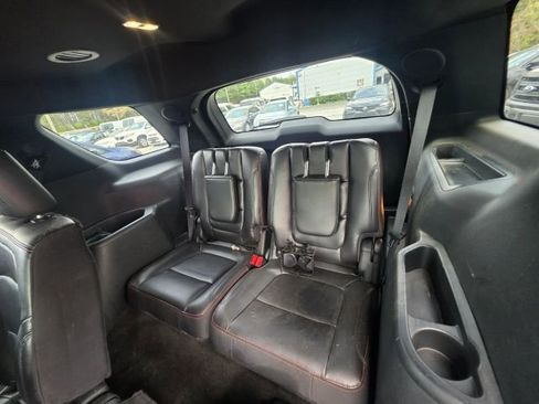 Used 2018 Ford Explorer Sport w/ Equipment Group 401A image 22