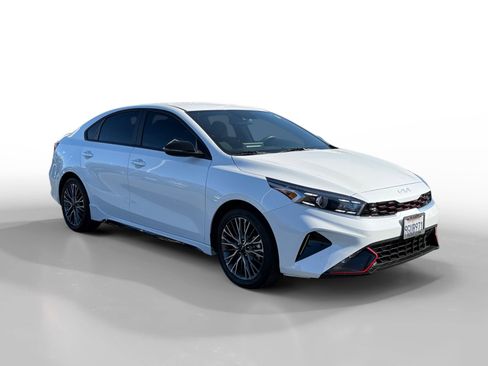 Used 2023 Kia Forte GT-Line image 7