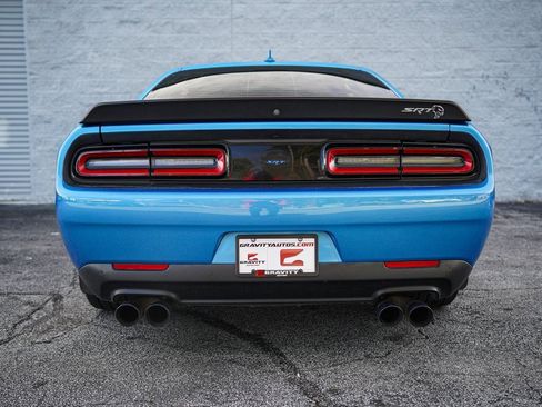 Used 2019 Dodge Challenger SRT Hellcat Redeye image 13