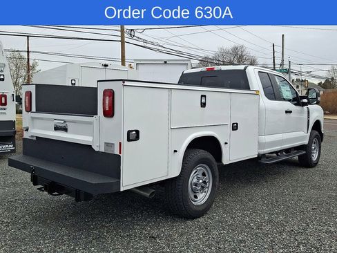 New 2025 Ford F350 XL w/ XL Chrome Package image 3