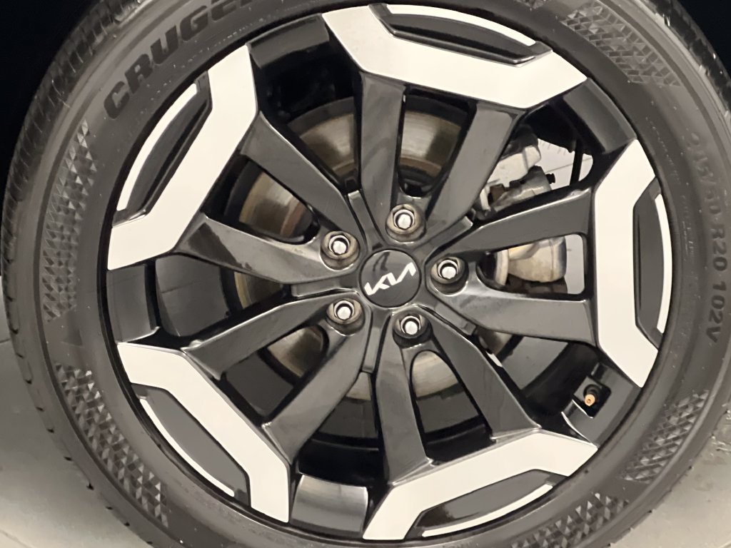 Used 2025 Kia Telluride S FWD image 83