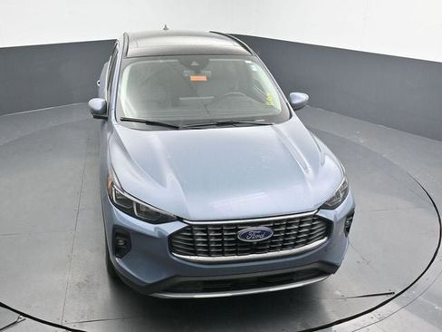 New 2026 Ford Escape SE w/ PHEV Premium Package image 16