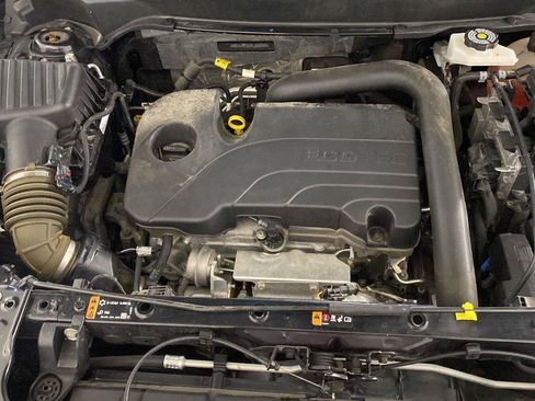 Used 2023 GMC Terrain SLT w/ LPO, Floor Liner Package FWD image 61