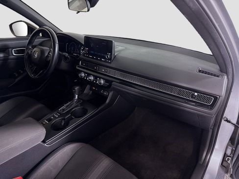 Used 2023 Honda Civic Sport image 30