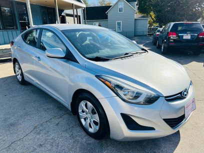 Used 2016 Hyundai Elantra SE