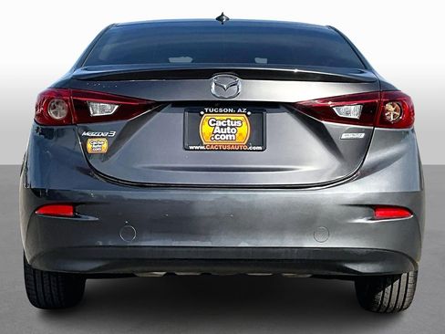 Used 2017 MAZDA MAZDA3 Touring w/ Popular Equipment Package image 4