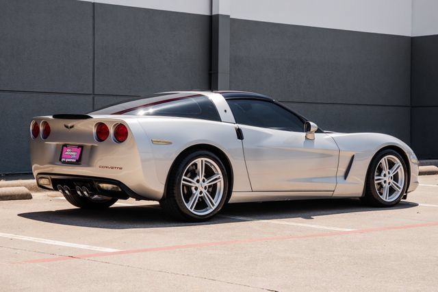 Used 2008 Chevrolet Corvette Coupe w/ Preferred Equipment Group RWD image 4