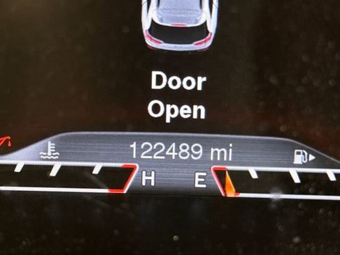 Used 2016 Jeep Cherokee Trailhawk w/ Leather Interior Group image 21