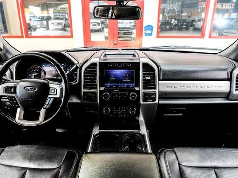 Used 2021 Ford F250 Lariat w/ Chrome Package image 13