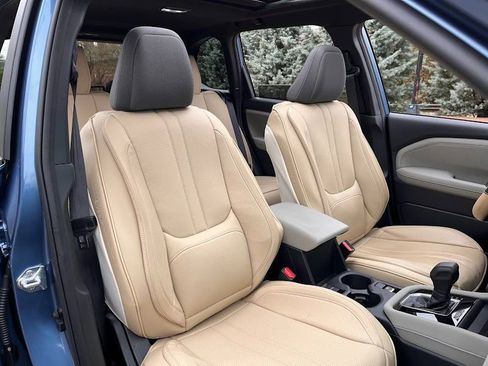 Used 2025 Subaru Forester Premium w/ Convenience Package #2 image 37