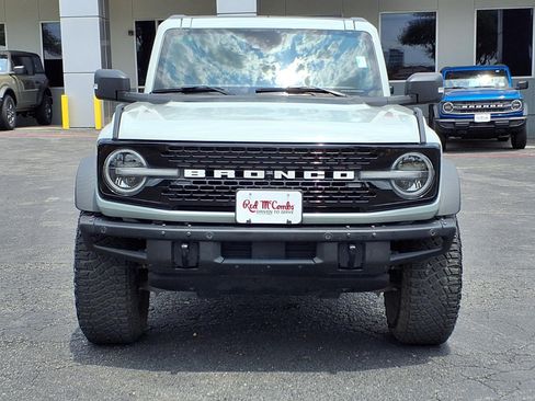 Certified 2023 Ford Bronco Wildtrak AWD/4WD image 2