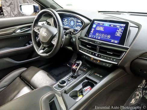 Certified 2022 Cadillac CT5 V w/ Premium Package image 25