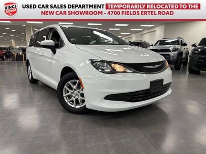 Used 2017 Chrysler Pacifica Touring