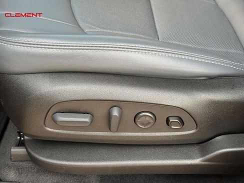 Used 2022 Buick Enclave Premium w/ Surround and Sites Package FWD image 23