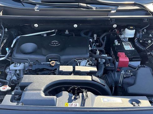 Used 2019 Toyota RAV4 XLE w/ Convenience Package image 32