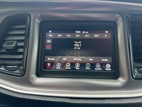 Used 2019 Dodge Challenger SXT image 19