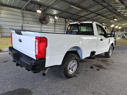 Used 2019 Ford F250 XL w/ XL Value Package image 6