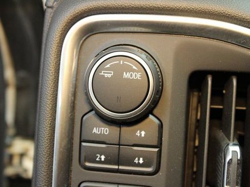 Used 2021 Chevrolet Silverado 1500 LT Trail Boss w/ Bed Protection Package image 20