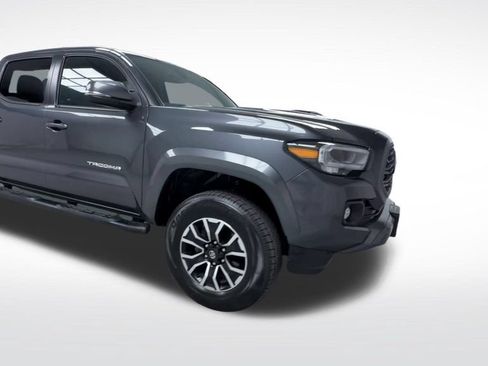 Certified 2023 Toyota Tacoma TRD Sport w/ TRD Premium Sport Package AWD/4WD image 2