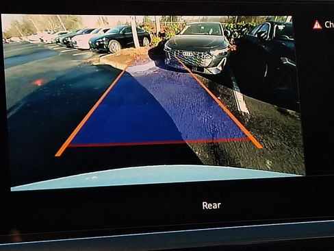 Certified 2025 Audi Q3 2.0T Premium w/ Convenience Package image 18