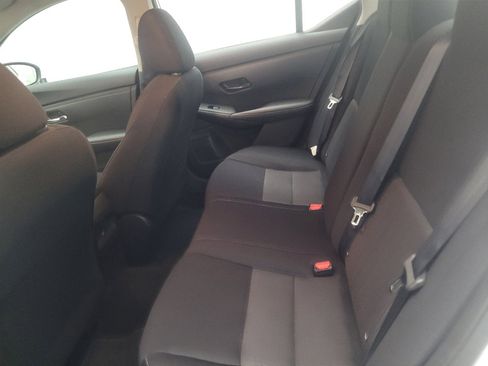 Used 2024 Nissan Sentra SV FWD image 18