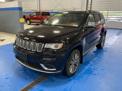 Used 2018 Jeep Grand Cherokee Summit w/ Platinum Series Group AWD/4WD image 3
