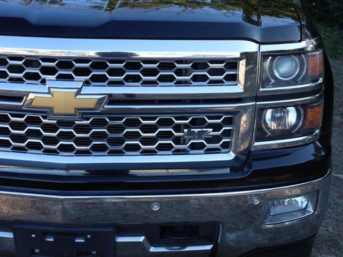 Used 2015 Chevrolet Silverado 1500 LTZ w/ LTZ Plus Package image 18