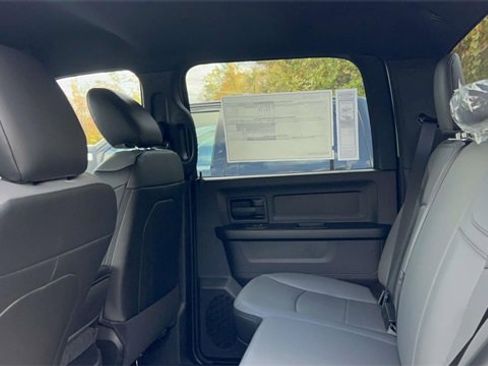 New 2026 RAM 5500 Tradesman w/ Chrome Appearance Group image 35