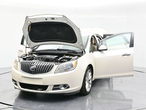 Used 2013 Buick Verano Leather FWD image 52
