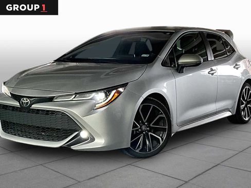 Used 2019 Toyota Corolla XSE FWD image 1