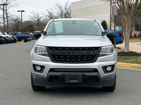 Used 2020 Chevrolet Colorado LT w/ Redline Special Edition image 4