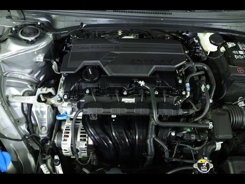 Used 2025 Kia K4 FWD image 20