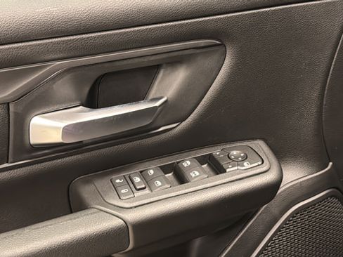 New 2026 RAM 1500 Express AWD/4WD image 21