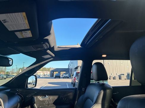 Certified 2023 Nissan Armada SL w/ Midnight Edition Package image 34