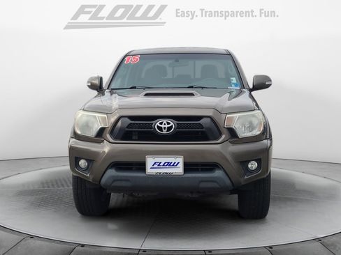Used 2015 Toyota Tacoma 4x4 Double Cab w/ TRD Sport Package image 3
