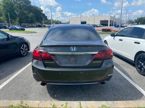 Used 2013 Honda Accord Sport image 19