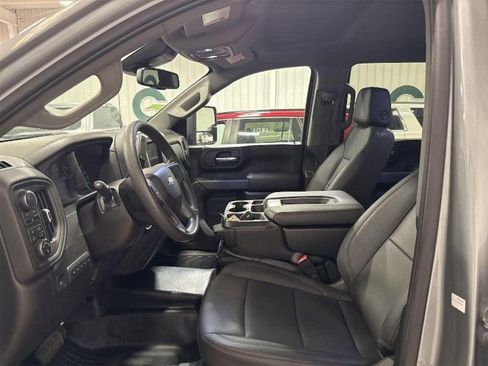 Used 2024 Chevrolet Silverado 3500 W/T image 10