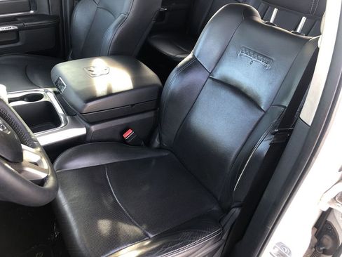 Used 2017 RAM 1500 Laramie w/ Convenience Group image 11