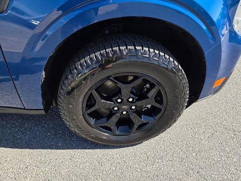 Used 2024 Ford Maverick Lariat w/ FX4 Off-Road Package AWD/4WD image 16
