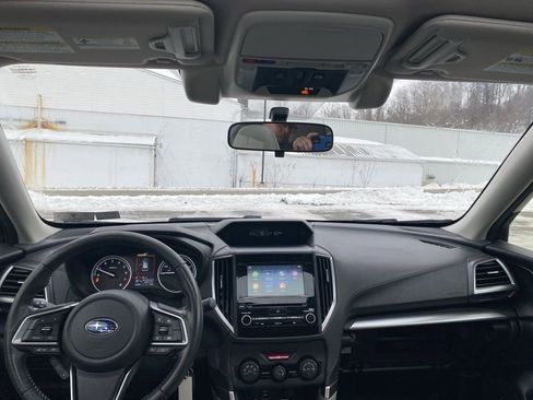 Used 2020 Subaru Forester Premium image 8