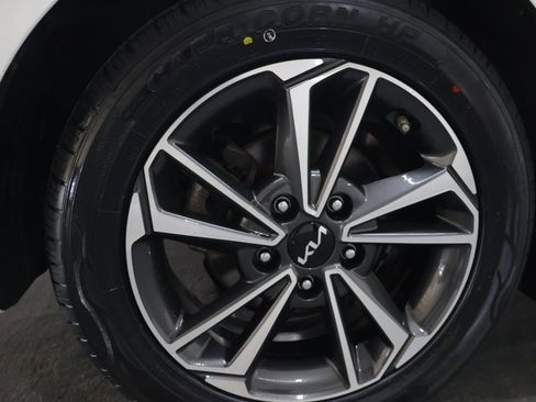 Used 2023 Kia Forte LXS w/ LXS Technology Package FWD image 33