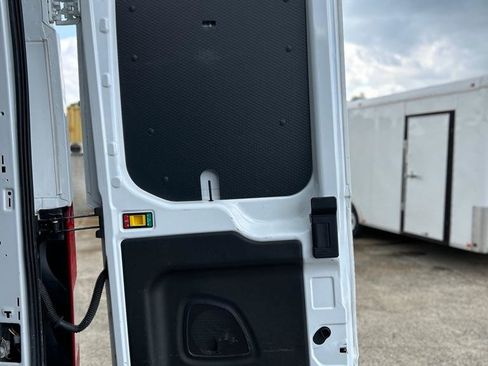 Used 2019 Ford Transit 250 148 Medium Roof image 13