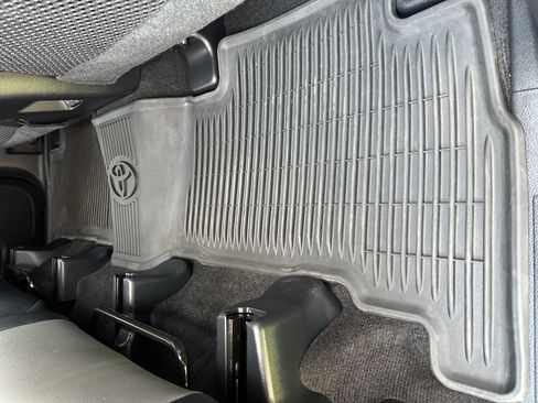 Used 2020 Toyota 4Runner SR5 Premium w/ Moonroof Package image 27