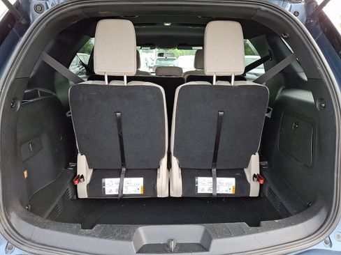 Used 2018 Ford Explorer XLT AWD/4WD image 29