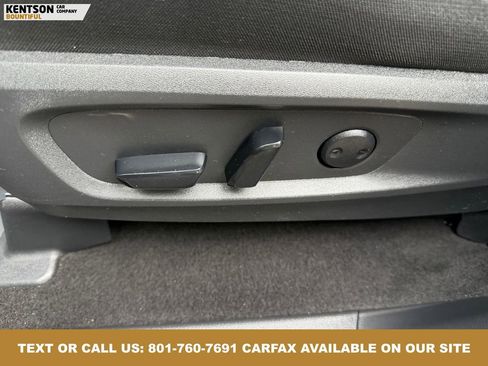 Used 2025 Nissan Pathfinder SV image 33